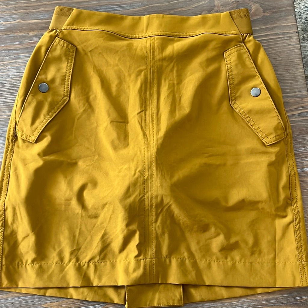 Women’s Size 4 Athleta Vienna Cargo Skort